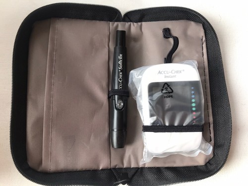 Set accu chek - set,