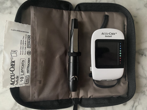 Set accu chek instant - chek,